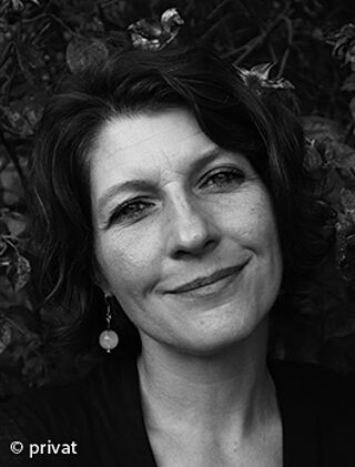 Julia Blesken