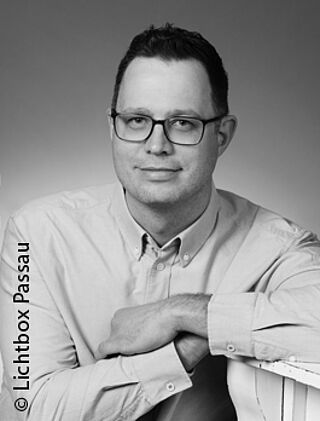 Dr. Martin Bartenberger